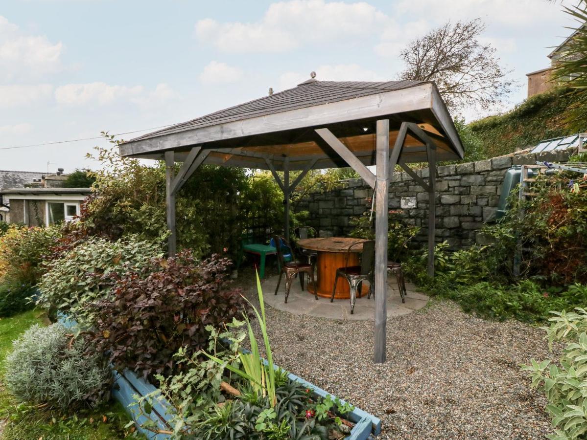 Gerlan Villa Harlech Exterior photo